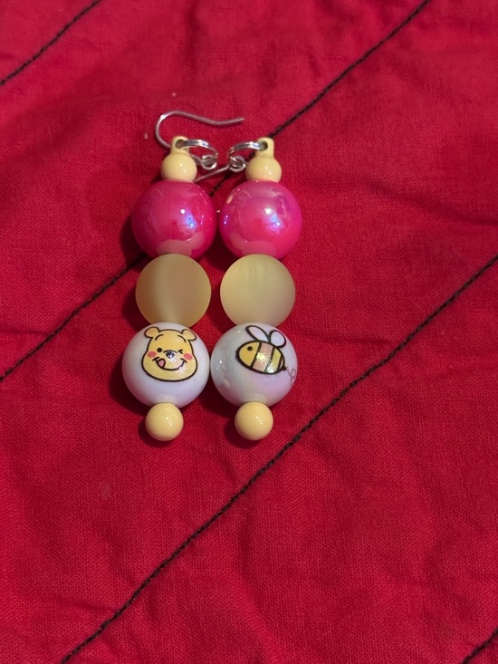 Jewelry - Hand made cute Winnie the Pooh and bumble bee dangle earrings